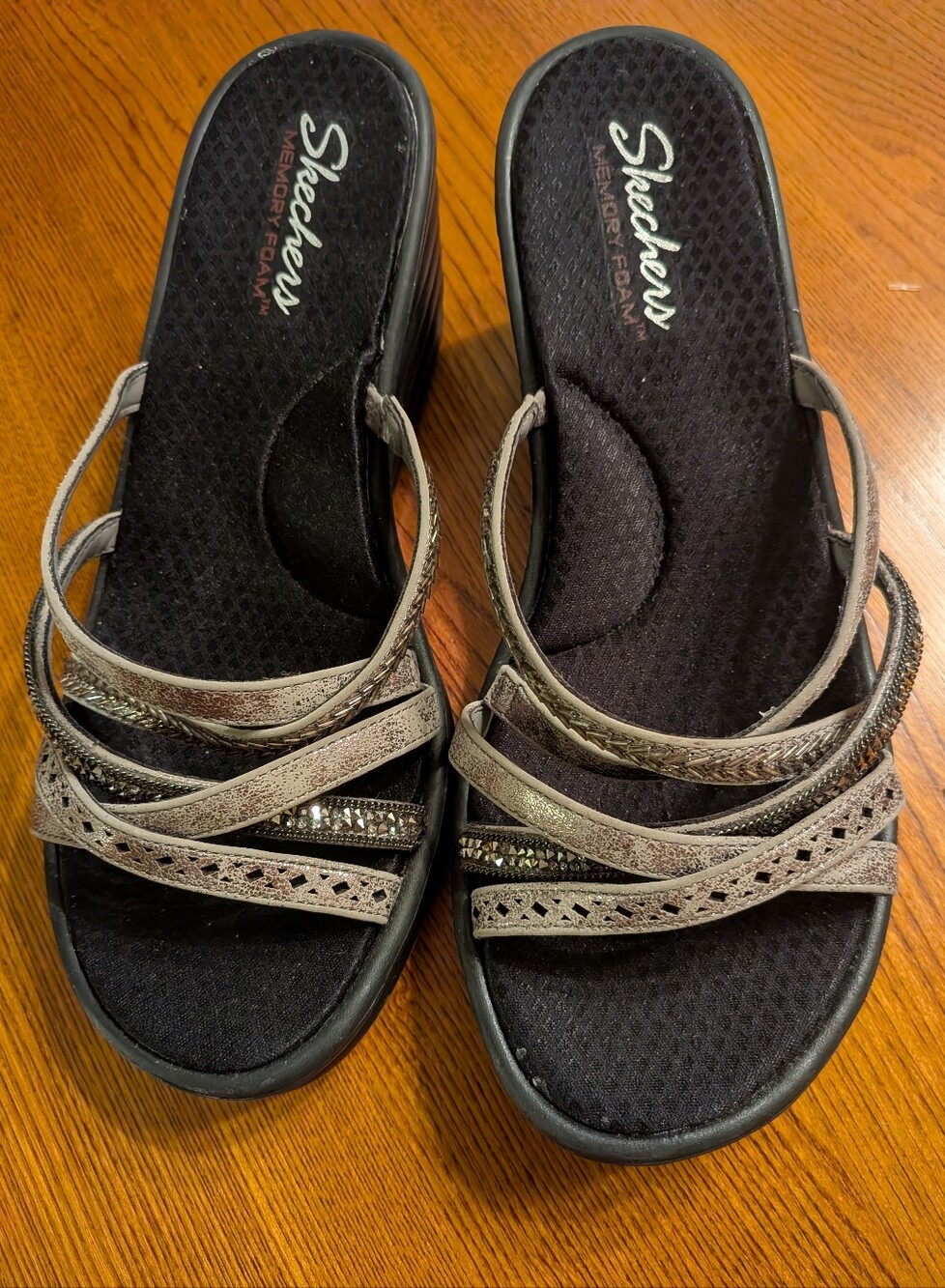 Skechers Silver Metallic Strappy Wedge Sandals - Women's - Picture 2 of 6